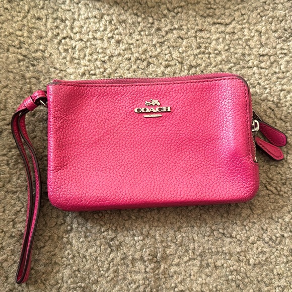 Rose Pink Coach (Decent condition) - Picture 5 of 5
